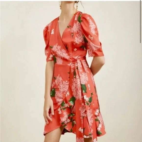 KEEPSAKE the Label Dresses & Skirts - KEEPSAKE THE LABEL This Moment Satin Wrap Dress Flutter‎ Hem Elegant M